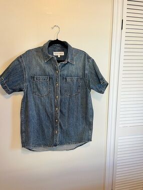 Aritzia Short Sleeve Denim Jacket